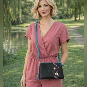 espe Vegan Leather 🇨🇦Made 4 way Bag NWOT